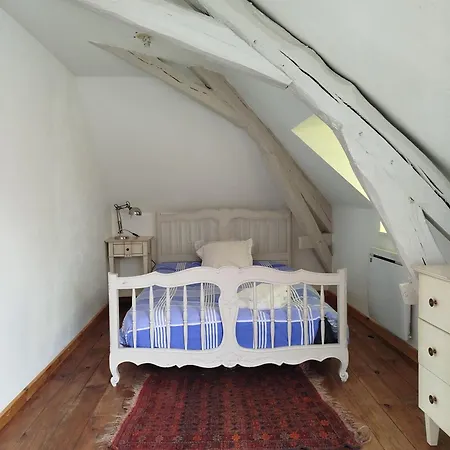 Pronzat Apartment *