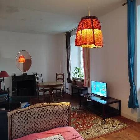 Pronzat Appartement
